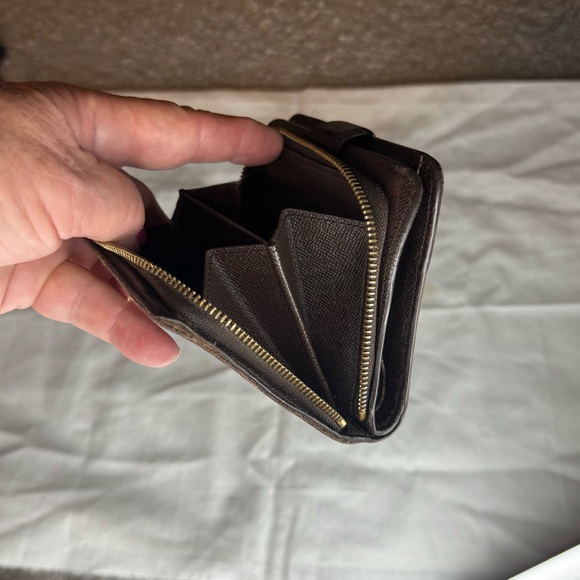 VTG Louis Vuitton Damier Ebene Compact Zippy Bifold Wallet Unisex - Picture 12 of 14